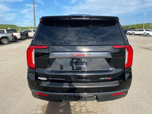 Onyx Black 2024 GMC Yukon AT4