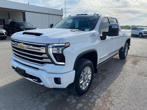 Summit White 2024 Chevrolet Silverado 2500 High Country