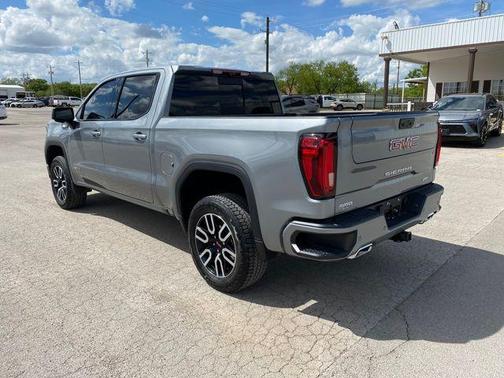 Sterling 2025 GMC Sierra 1500 AT4