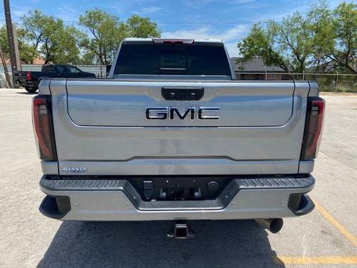 Sterling 2024 GMC Sierra 2500 AT4