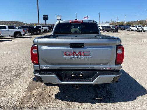 2025 GMC Canyon AT4