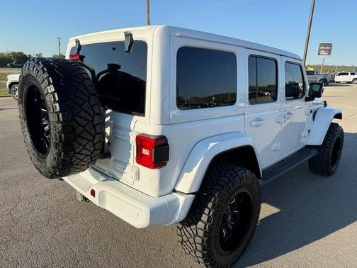 2021 Jeep Wrangler Unlimited Sahara Altitude