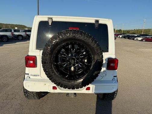 2021 Jeep Wrangler Unlimited Sahara Altitude
