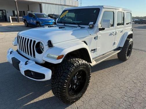2021 Jeep Wrangler Unlimited Sahara Altitude