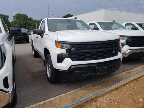 Summit White 2026 Chevrolet Silverado 1500 WT