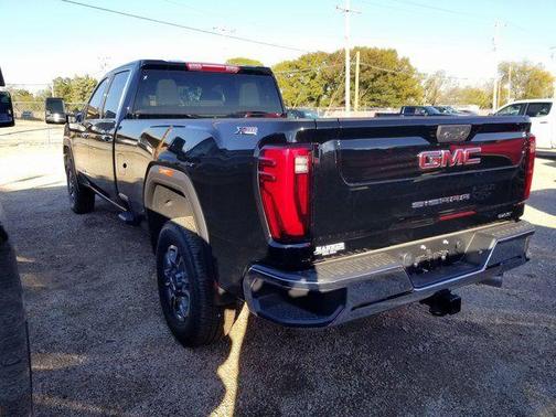 2025 GMC Sierra 3500 SLT