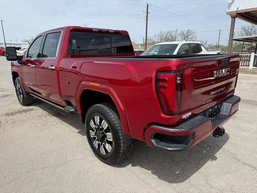 2024 GMC Sierra 2500 Denali