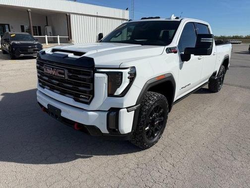 2024 GMC Sierra 2500 AT4