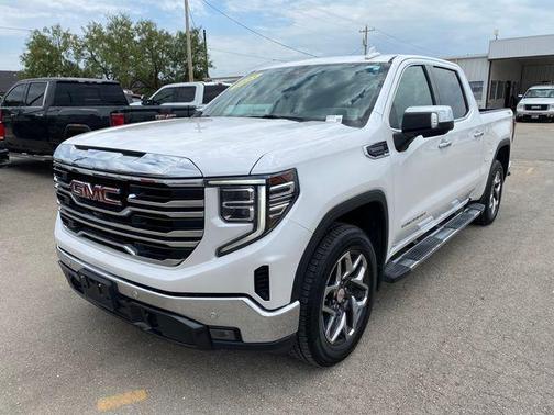 White Frost Tri-Coat 2023 GMC Sierra 1500 SLT