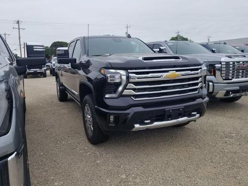 Black 2026 Chevrolet Silverado 2500 High Country