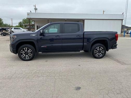Titanium Rush Metallic 2025 GMC Sierra 1500 AT4
