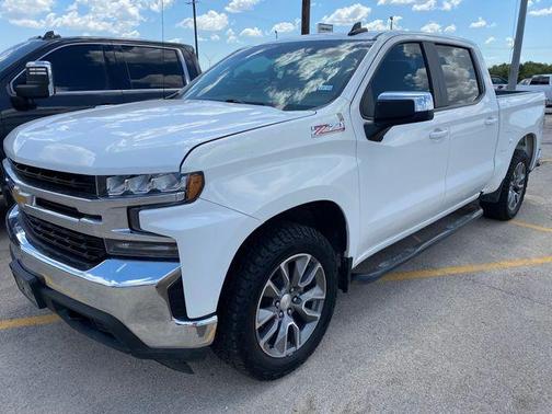 Summit White 2022 Chevrolet Silverado 1500 Limited LT