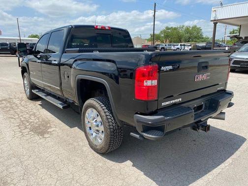 Onyx Black 2019 GMC Sierra 2500 Denali