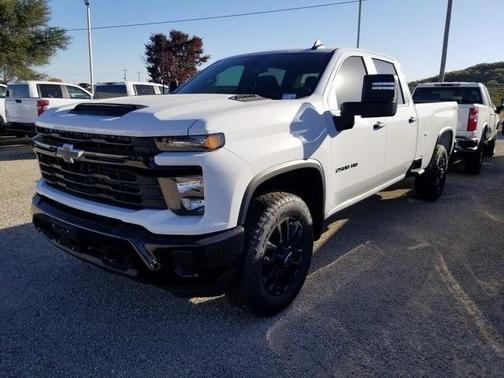 2026 Chevrolet Silverado 2500 Custom