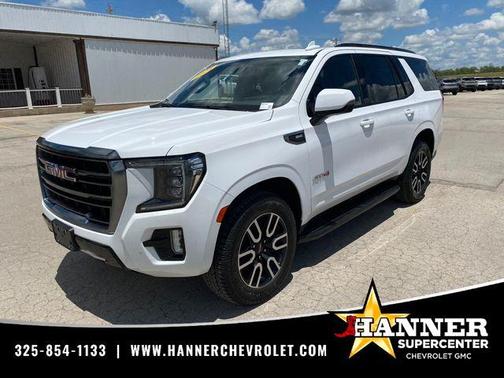 Summit White 2021 GMC Yukon AT4