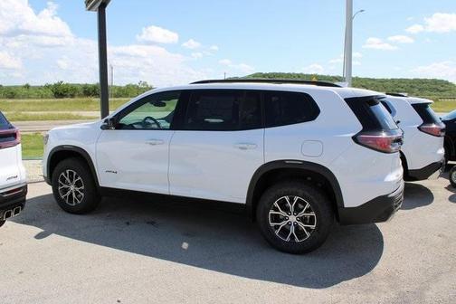 2025 GMC Acadia AT4