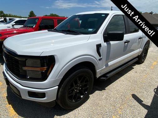 Oxford White 2024 Ford F-150 STX
