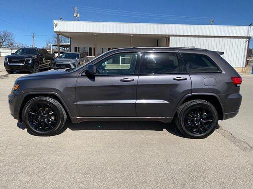 2020 Jeep Grand Cherokee Altitude
