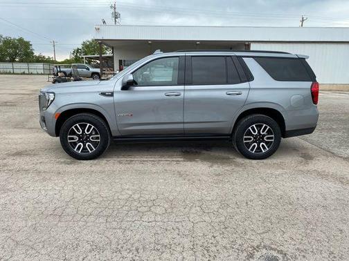 Sterling 2023 GMC Yukon AT4
