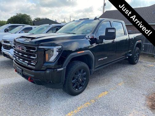 Onyx Black 2025 GMC Sierra 2500 AT4