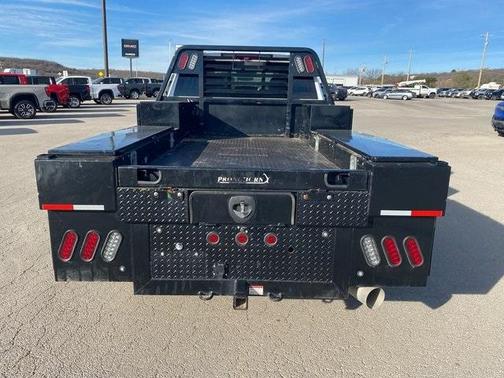 2024 GMC Sierra 3500 SLT