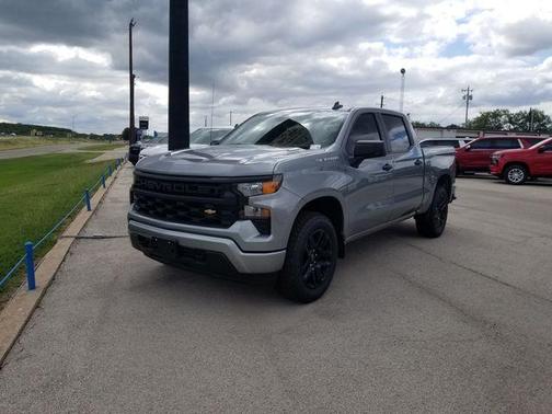 Sterling Gray Metallic 2026 Chevrolet Silverado 1500 Custom