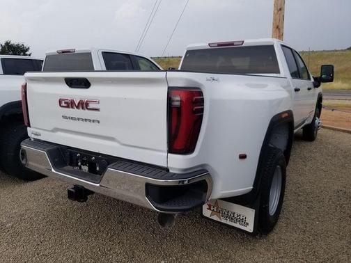 Summit White 2026 GMC Sierra 3500 Pro