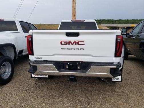 Summit White 2026 GMC Sierra 3500 Pro