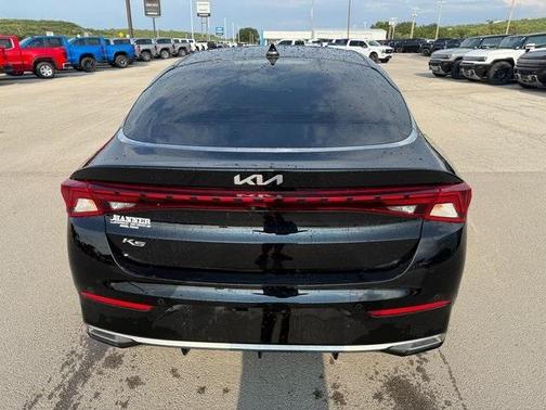 2022 Kia K5 EX