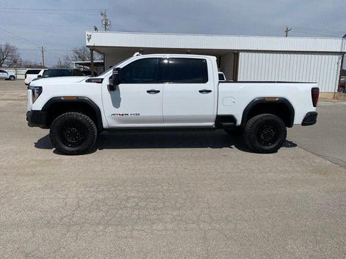 2025 GMC Sierra 2500 AT4X