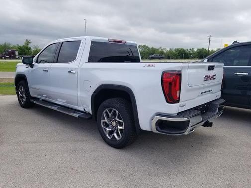 Glacier White 2026 GMC Sierra 1500 SLT