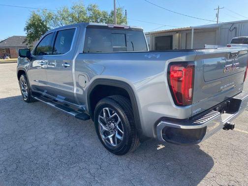 Sterling 2023 GMC Sierra 1500 SLT