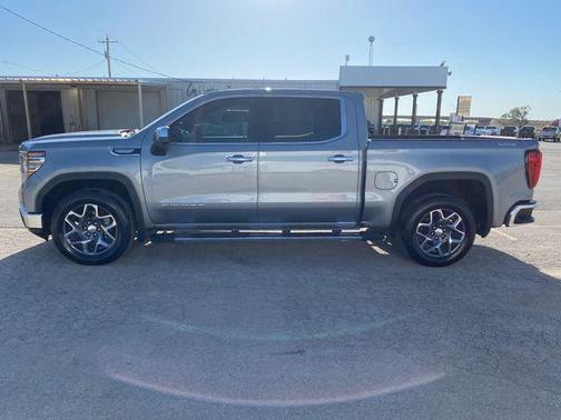 Sterling 2023 GMC Sierra 1500 SLT