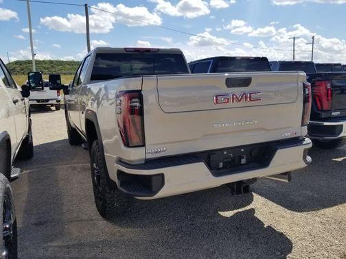 Dune 2026 GMC Sierra 2500 AT4