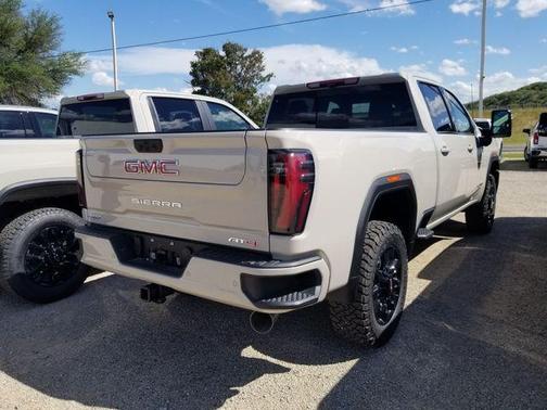 Dune 2026 GMC Sierra 2500 AT4