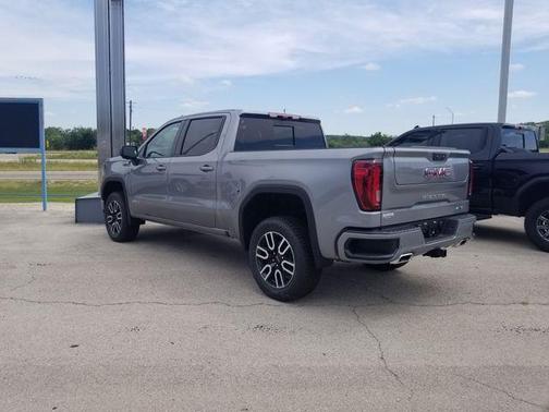 Sterling 2026 GMC Sierra 1500 AT4