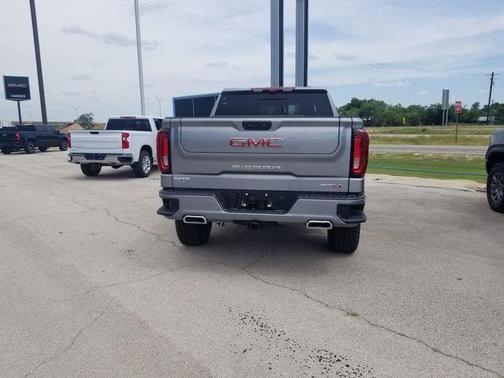 Sterling 2026 GMC Sierra 1500 AT4