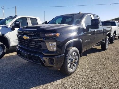 2026 Chevrolet Silverado 2500 Custom