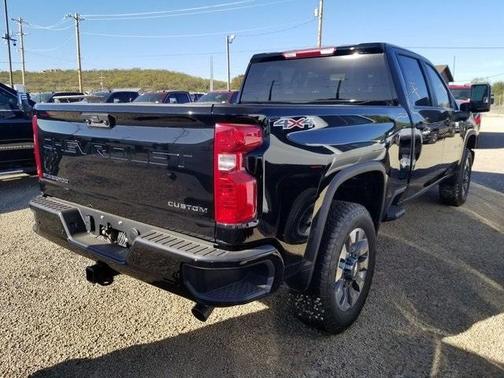 2026 Chevrolet Silverado 2500 Custom