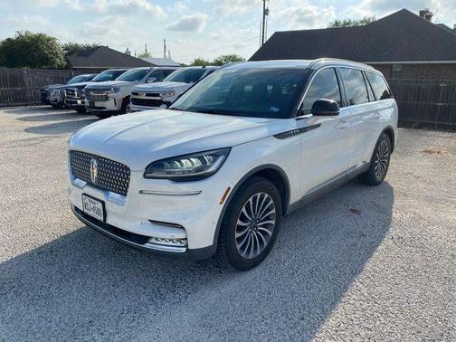 White Metallic 2020 Lincoln Aviator Reserve AWD