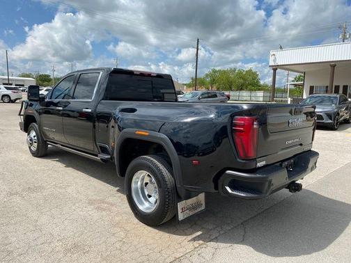 2025 GMC Sierra 3500 Denali Ultimate