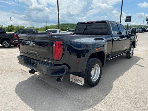 2025 GMC Sierra 3500 Denali Ultimate
