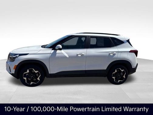 Snow White Pearl 2025 Kia Seltos EX
