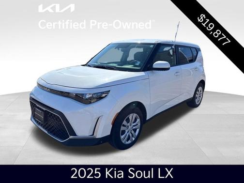 Snow White Pearl 2025 Kia Soul LX