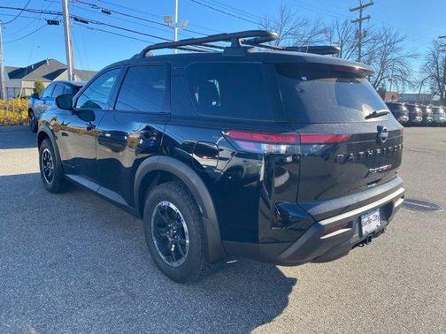 2025 Nissan Pathfinder Rock Creek 4WD
