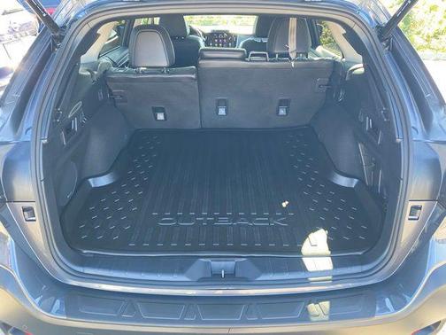 2024 Subaru Outback Touring XT