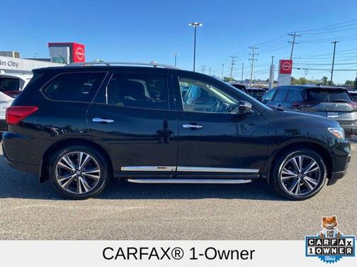 2018 Nissan Pathfinder Platinum