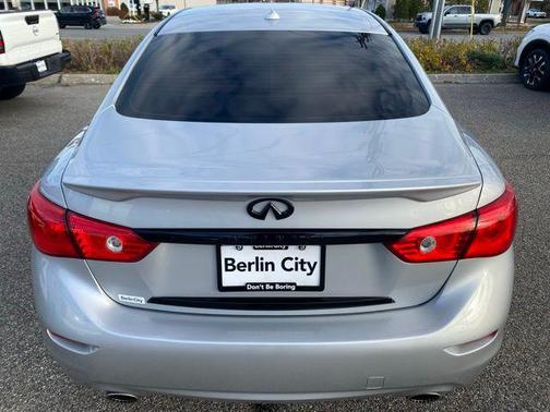 2016 INFINITI Q50 3.0t RED SPORT 400