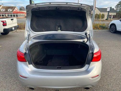 2016 INFINITI Q50 3.0t RED SPORT 400