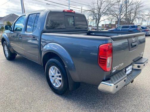 Gun Metallic 2016 Nissan Frontier SV